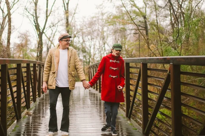 jeune adulte autiste accompagne jeune adulte autiste accompagné